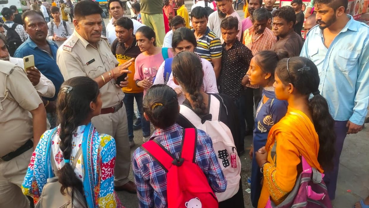 Students created ruckus for not getting buses of rural routes, protested at all three gates of bus stand