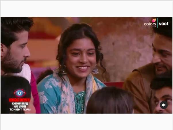 Bigg Boss 16 shukravar ka vaar: sumbul touqeer and Gori nagori set the floor on fire with their dance