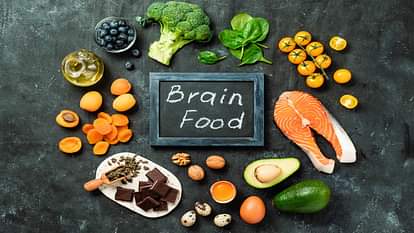 Nutrition Diet Benefits For Brain Health, nuts and herbal tea helps in improving brain power