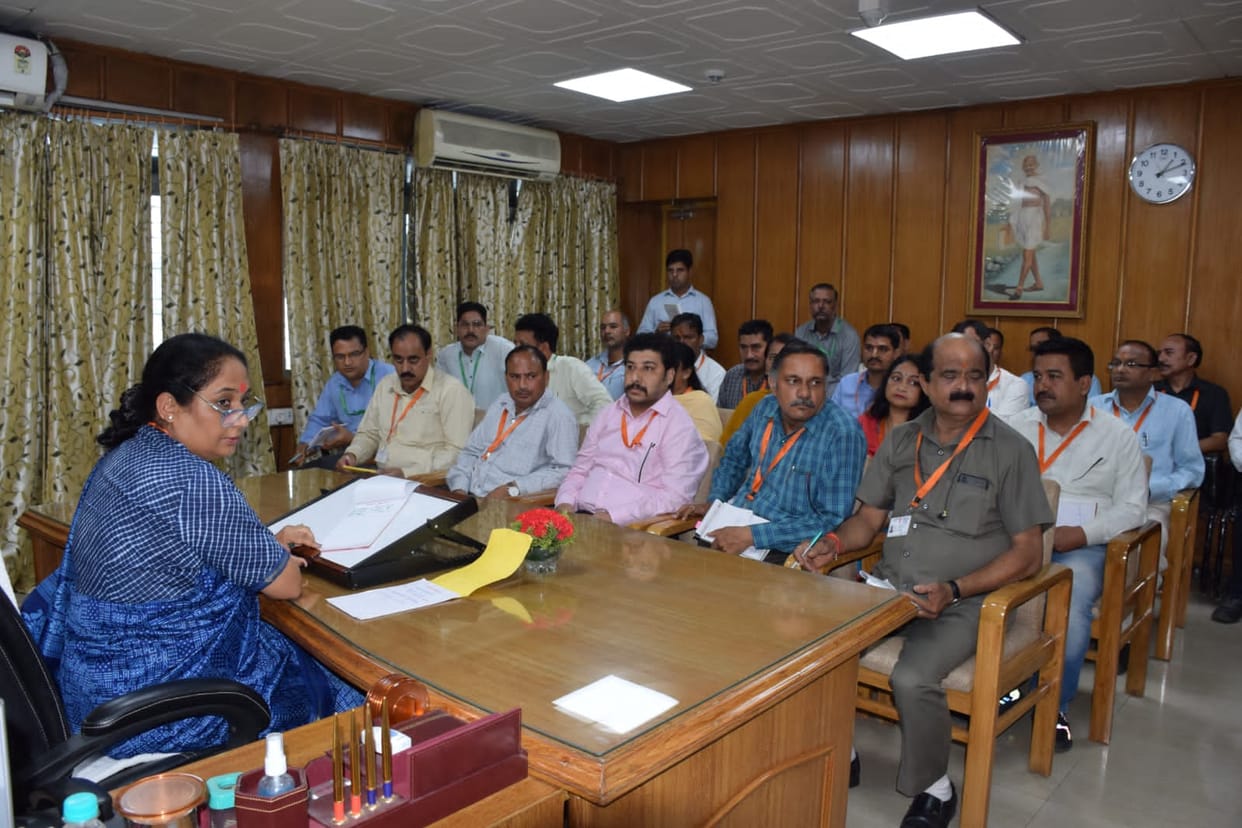 Uttarakhand news: Speaker Ritu Khanduri strict on employees in meeting