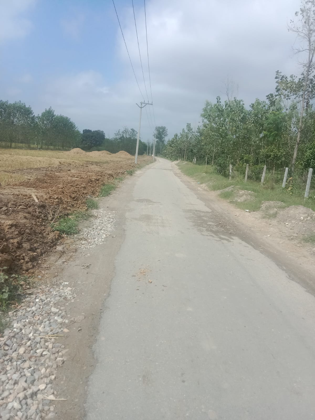 Chhutmalpur-DY road being built with eight crores