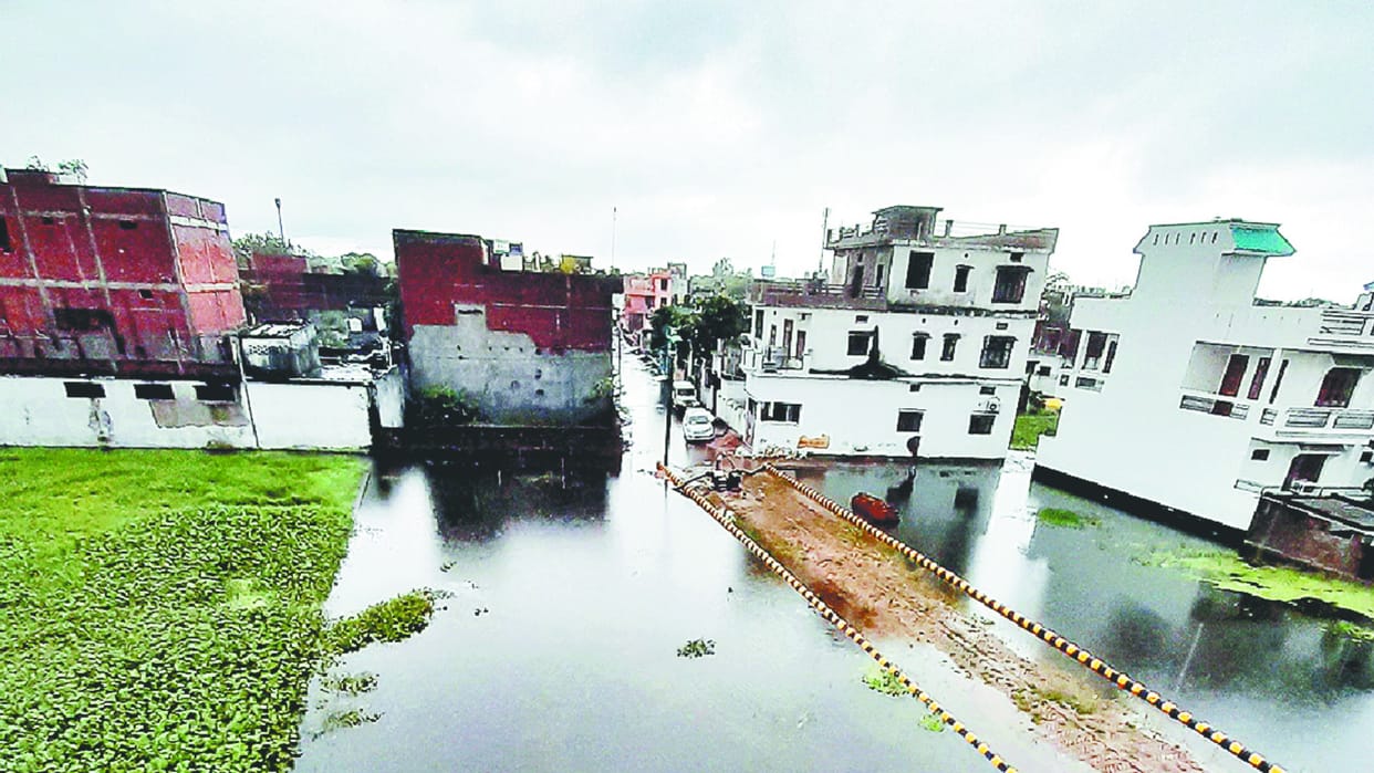 Waterlogging in many areas of Gorakhpur city
