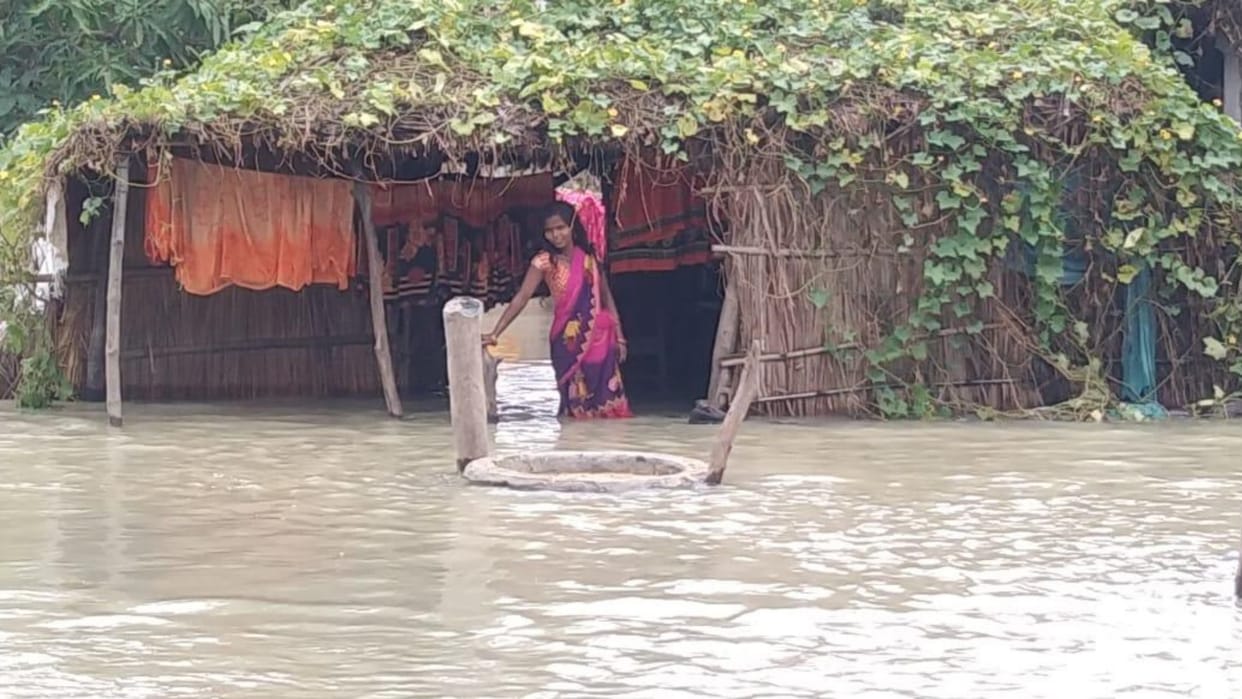 600 houses surrounded by water due to rise of Narayani