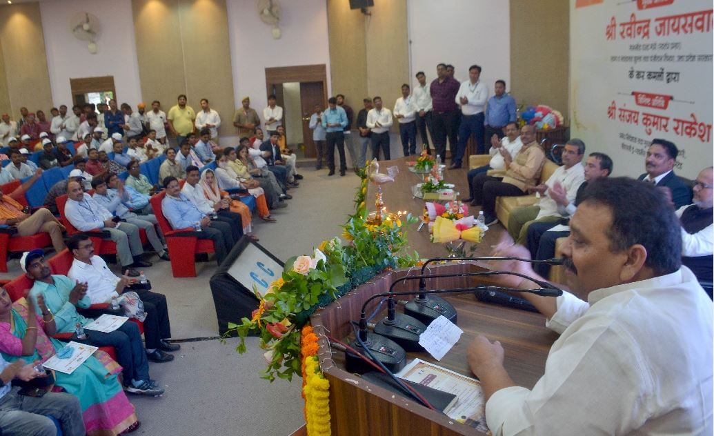 E Stamp Service Launched At Common Service Center In Varanasi Minister