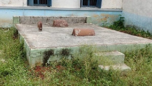 MP News: Shahina Firdous, principal of CM Rise School, suspended, had built a mazar-like platform in the schoo