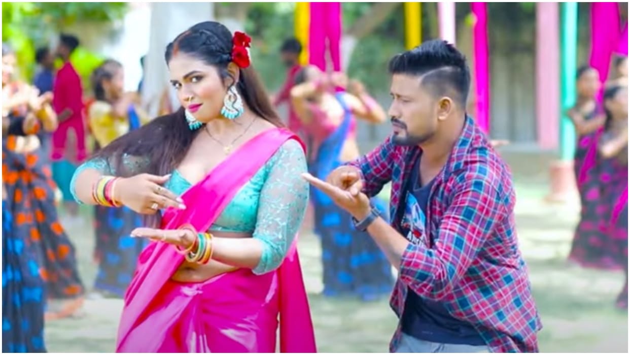 Bhojpuri singer Shilpi raj and Saba Khan new song Bechab bidi paan release, watch video here