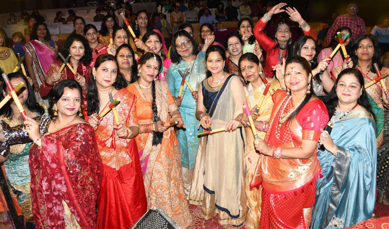Pooja princess became lucky lady in Karvachauth event
