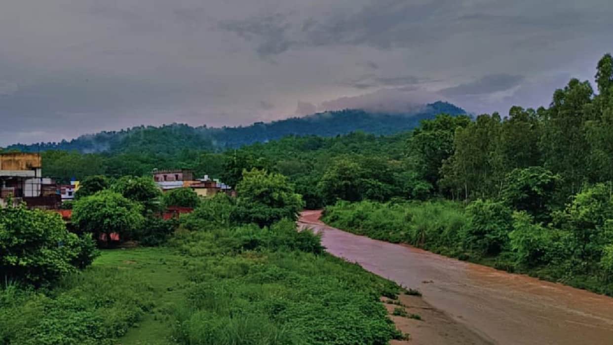 UP: yellow alert for four days in western UP due to Rain, pleasant weather, pollution decreased