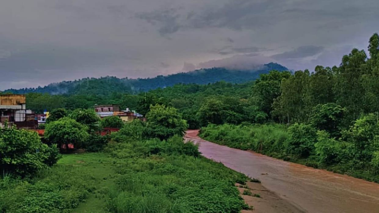 UP: yellow alert for four days in western UP due to Rain, pleasant weather, pollution decreased