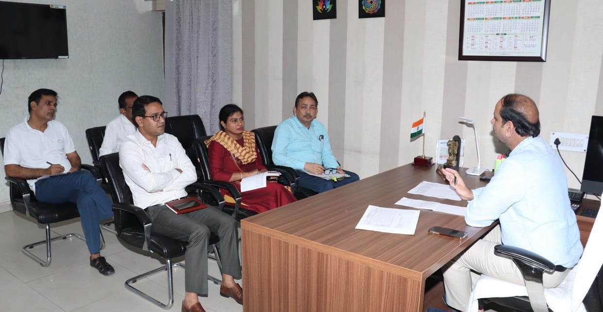 Lift millet in two days in mandis: Deputy Commissioner