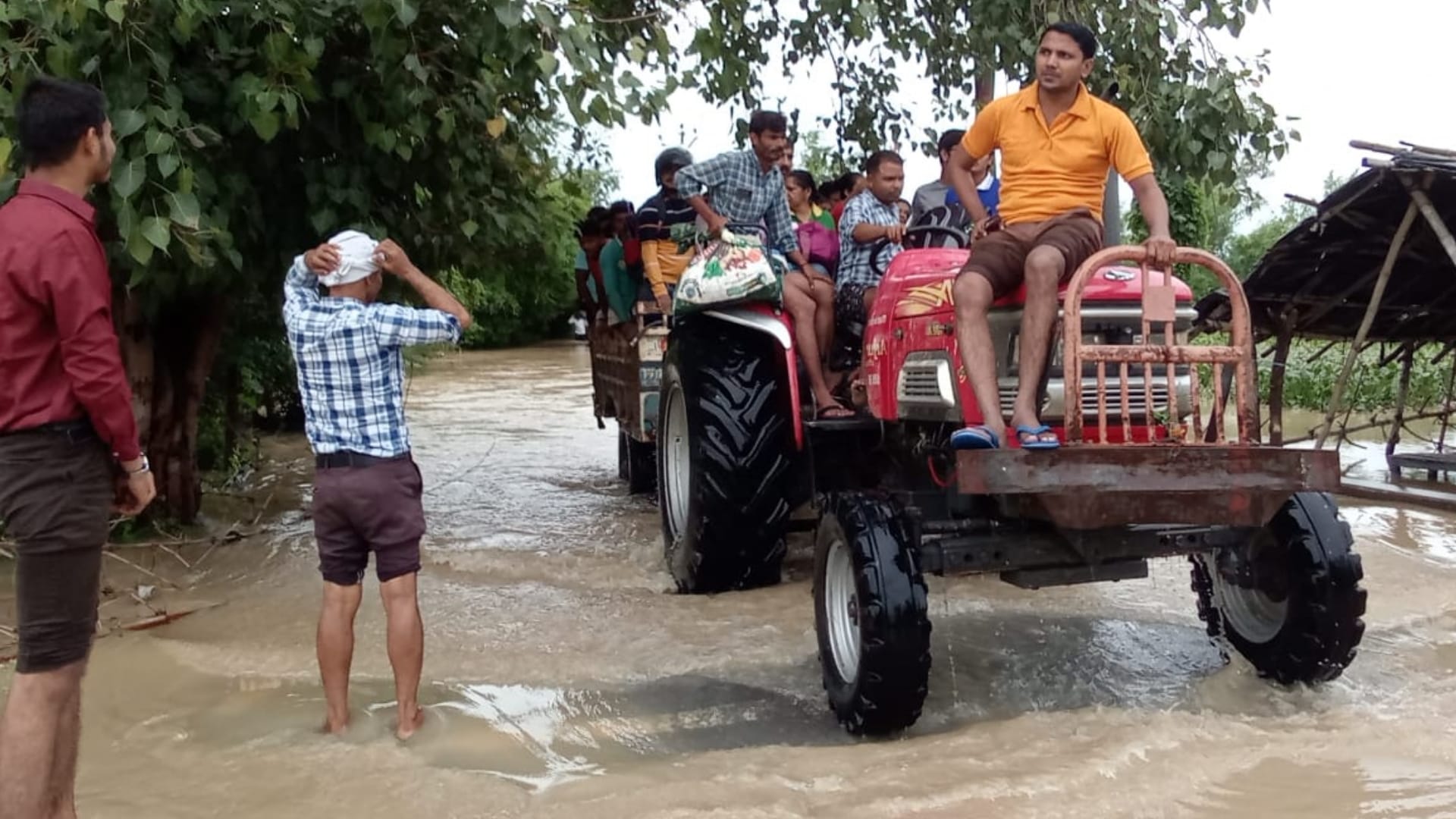 UP Flood News Today: Flood In Balrampur And Shravasti District of Uttar Pradesh, Photos and Video