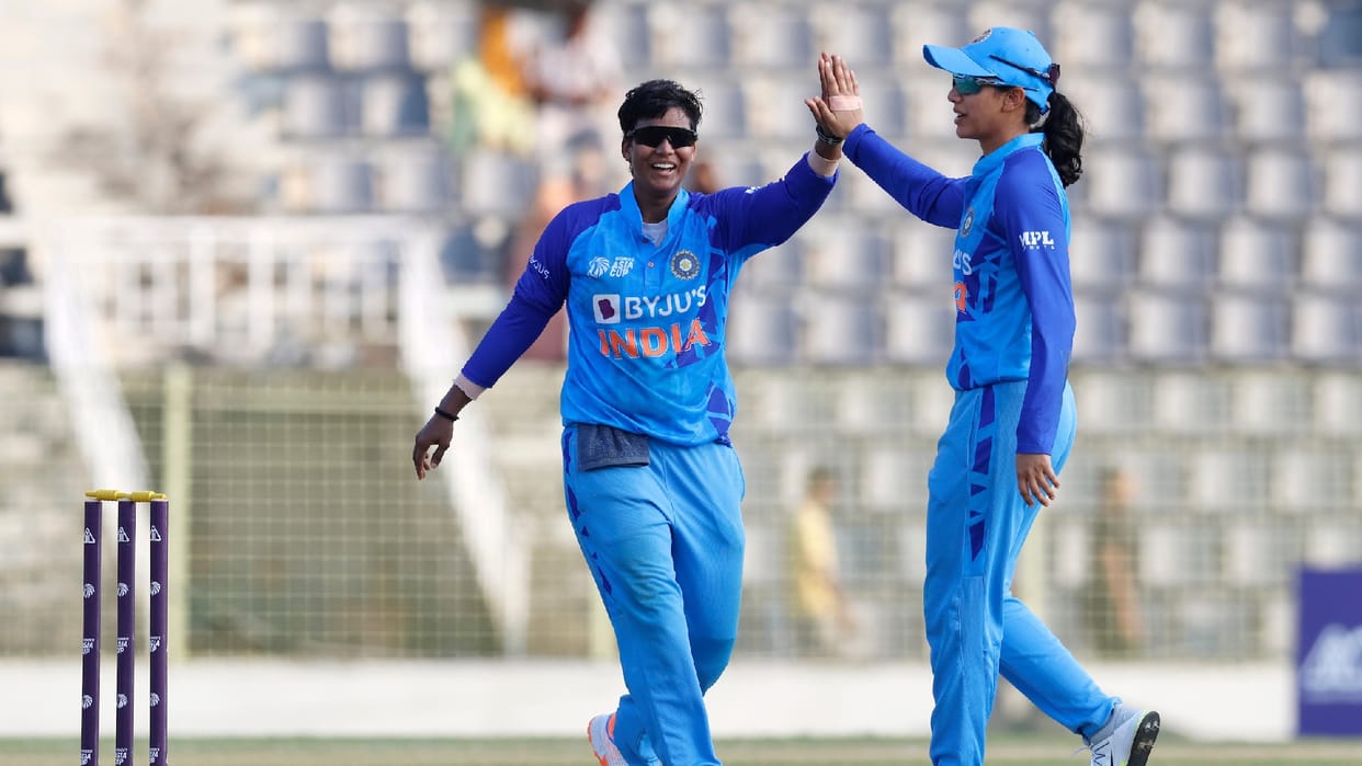 INDW vs BANW T20 Live: India Women Vs Bangladesh Women Asia Cup 2022 Match Score News Updates in Hindi