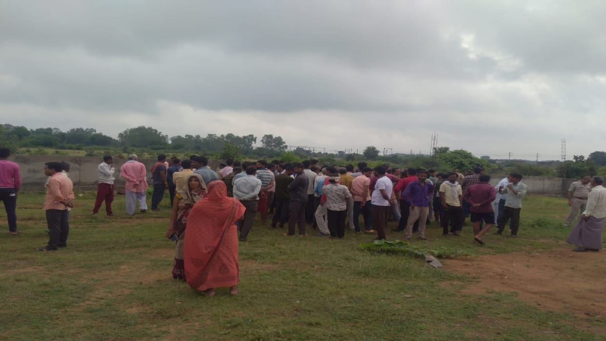 Attack on three people sleeping house under construction, attackers beat up all three with hands and feet tied