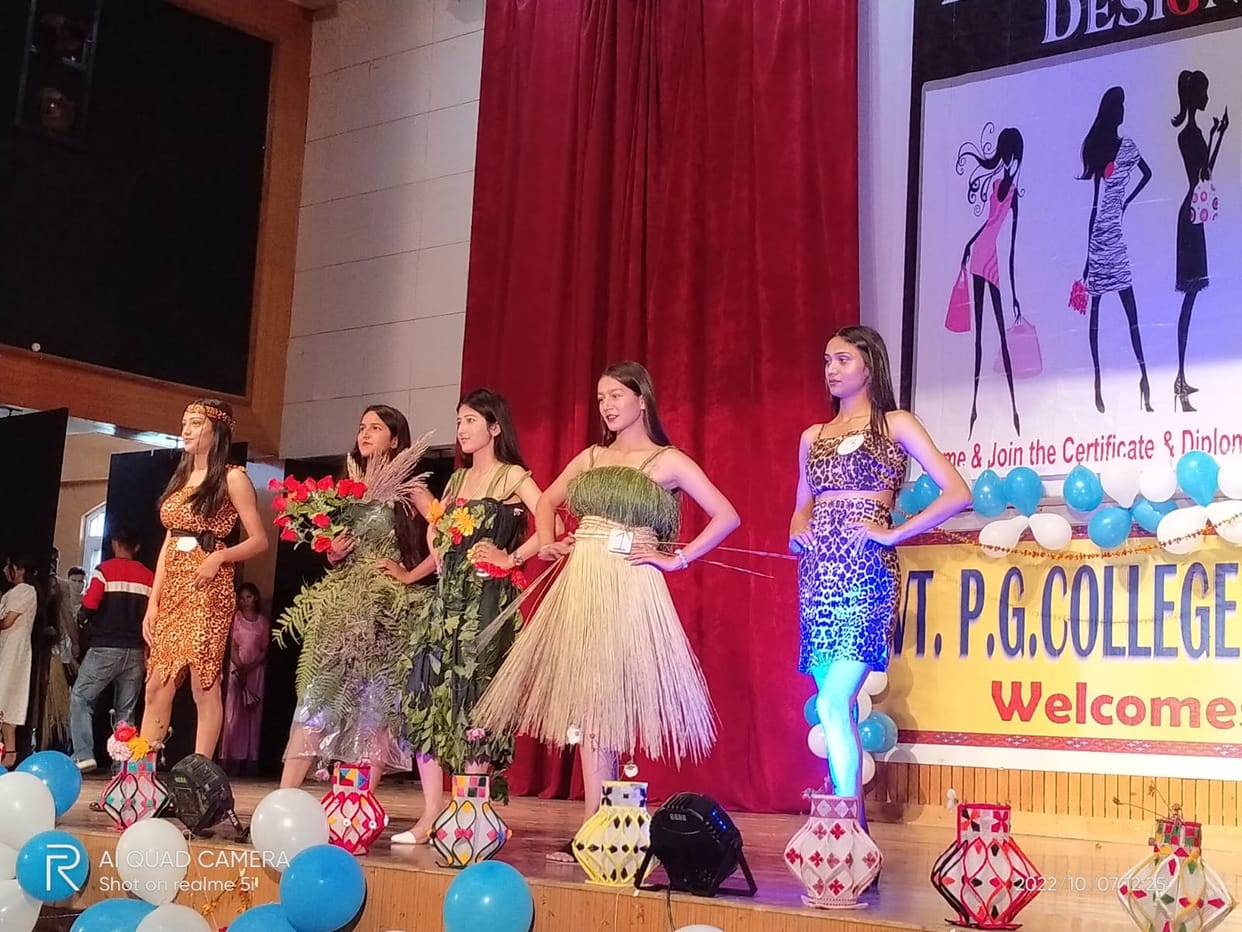 anita win best designer compitition