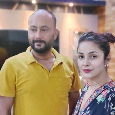 Shehnaaz Gill father santokh singh sukh received death threats from an unknown call