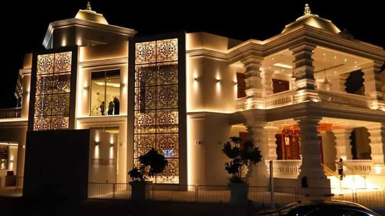 Hindu Temple In UAE: Dubai's grand Hindu temple built for 13 crores, see the beauty inside