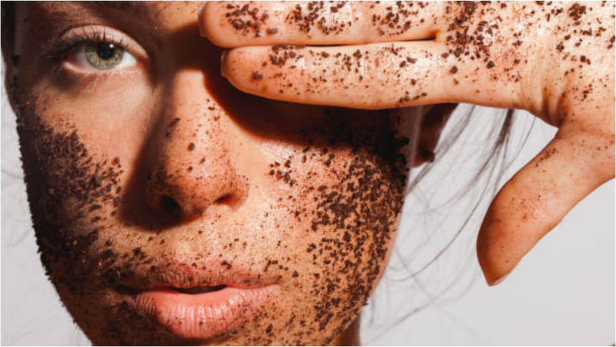pimples and acne get rid of with cinnamon powder