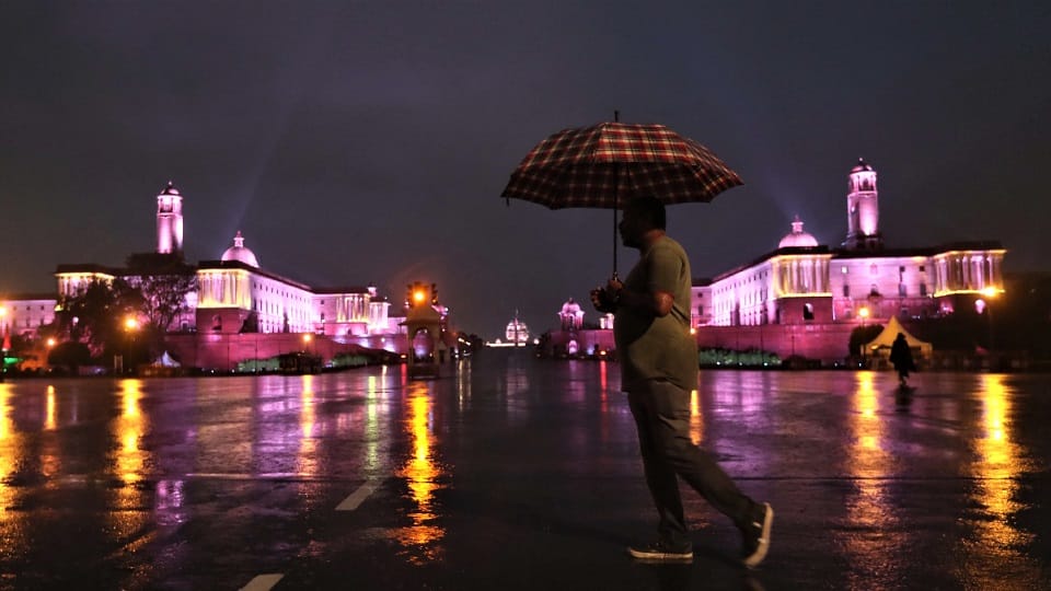 Delhi NCR air improved due to rain Ghaziabad was the cleanest with 26 AQI