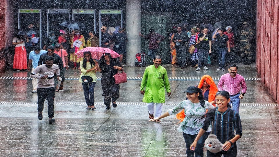Record breaking rain in Delhi after 2007