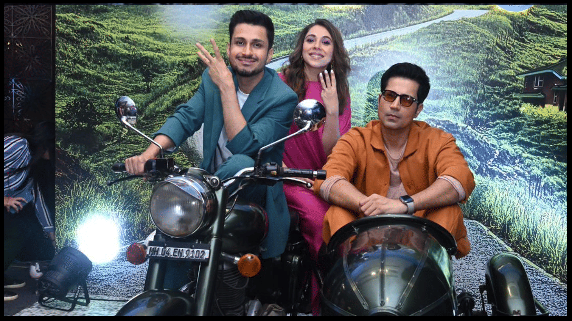 Tripling season 3 Sumeet Vyas Maanvi Gagroo Amol Parashar series to take you on a fun emotional ride