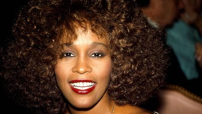 Whitney Houston: a singer with heartfelt notes