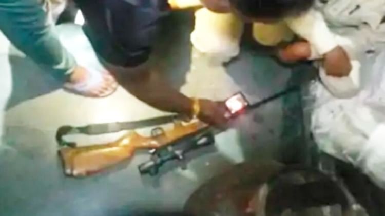 Auraiya Double Murder: 20 वर्ष से सुलग रही थी बदले की आग, ताबड़तोड़ फायरिंग कर उतारा मौत के घाट, पढ़ें पूरा मामला auraiya double murder