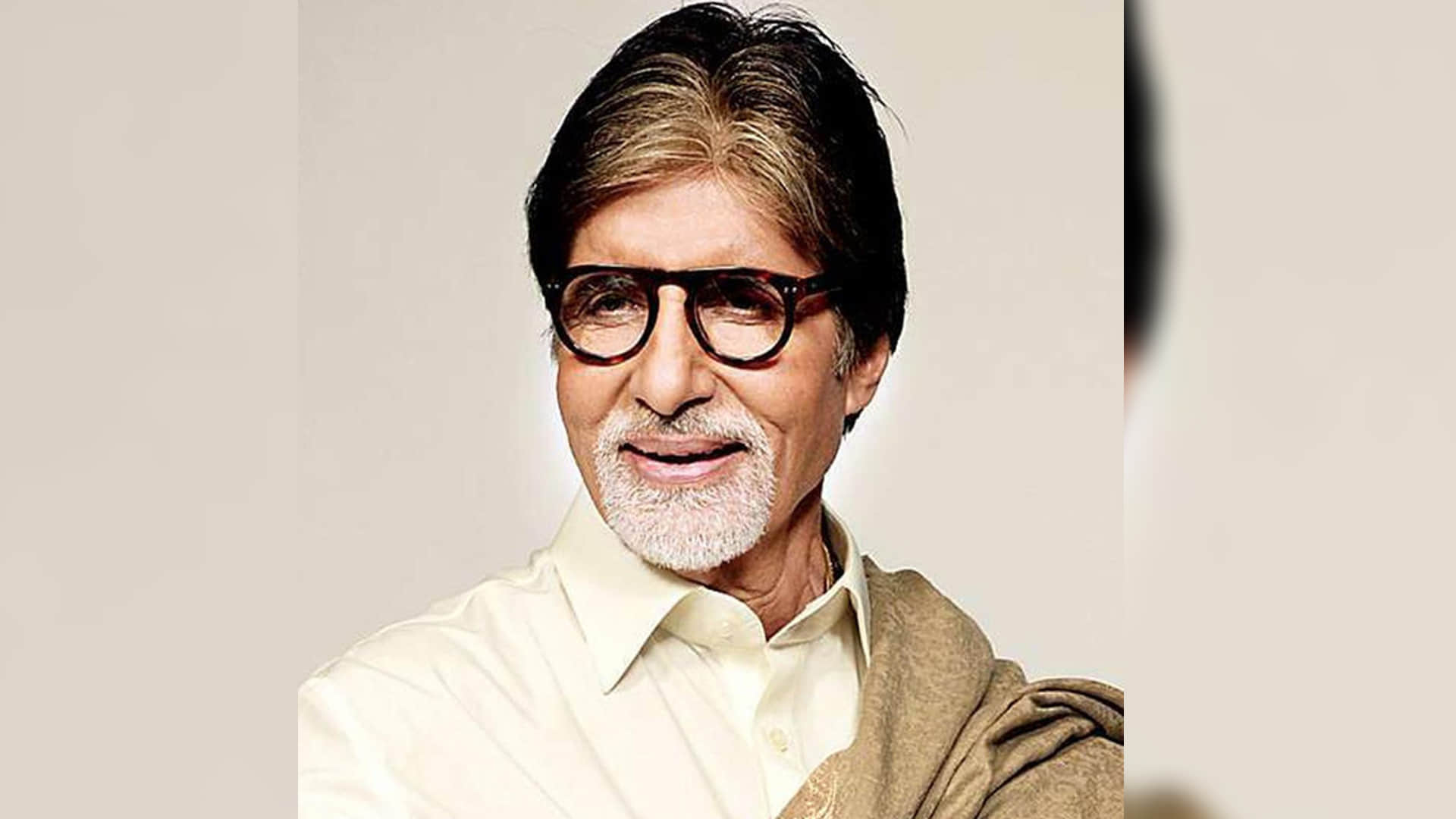 Dharmendra congratulates for Uunchai will release 11 november exactly a month after Amitabh Bachchan birthday