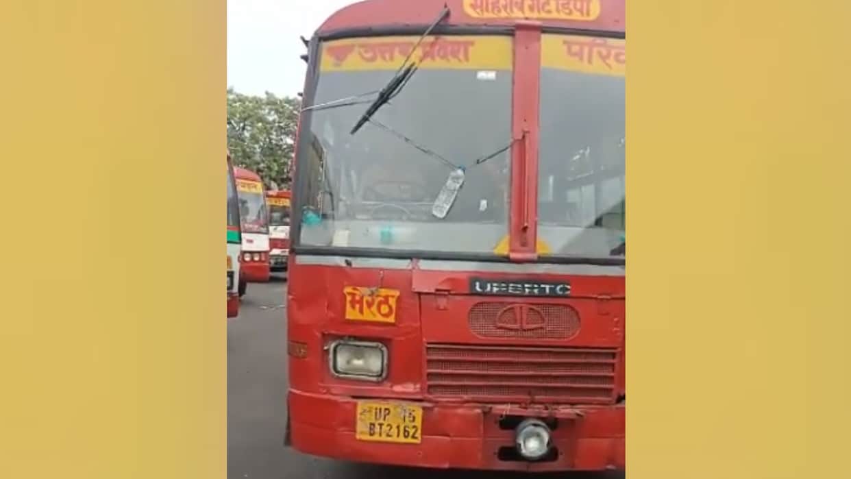 Roadways bus driver used a rope and bottle to run the viper.
