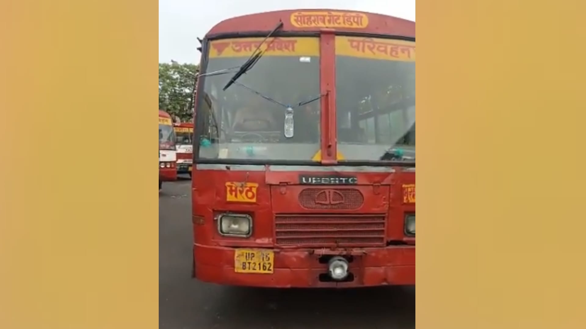 Roadways bus driver used a rope and bottle to run the viper.