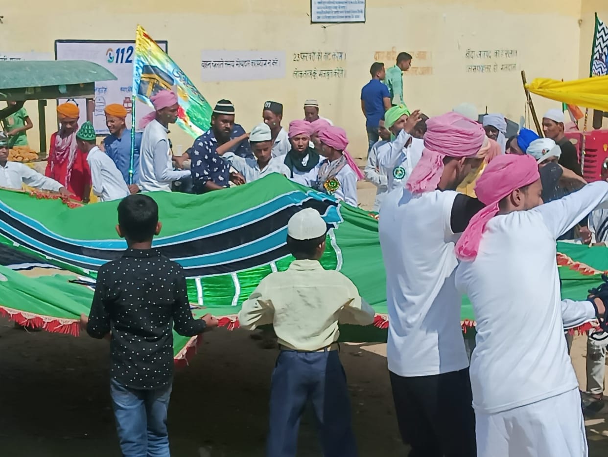 Banda: Celebrated 1451st Yome Tiladat with procession and enthusiasm