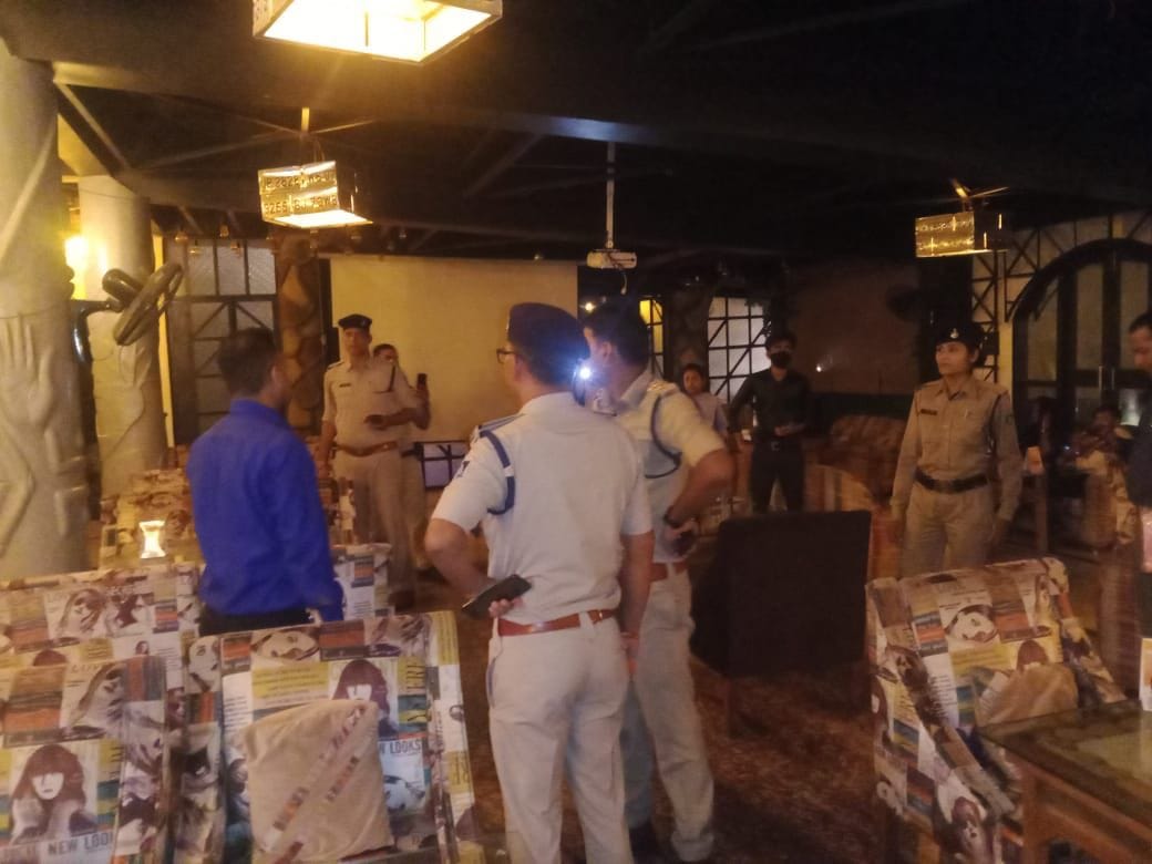 MP News Police raid on hookah lounge in Bhopal, CM directs strict action