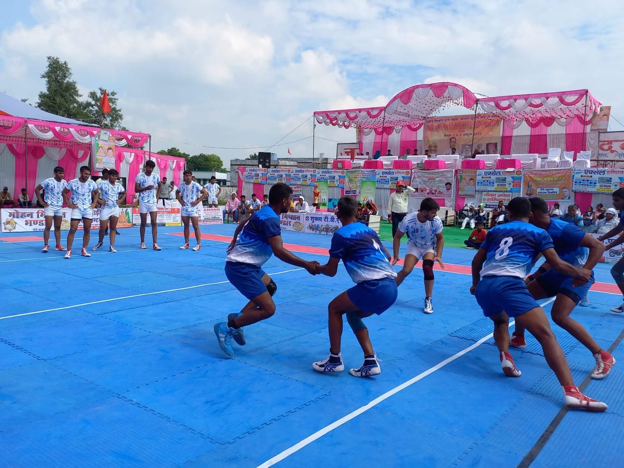 Hapur reached the semi-finals after defeating Saharanpur in a close match