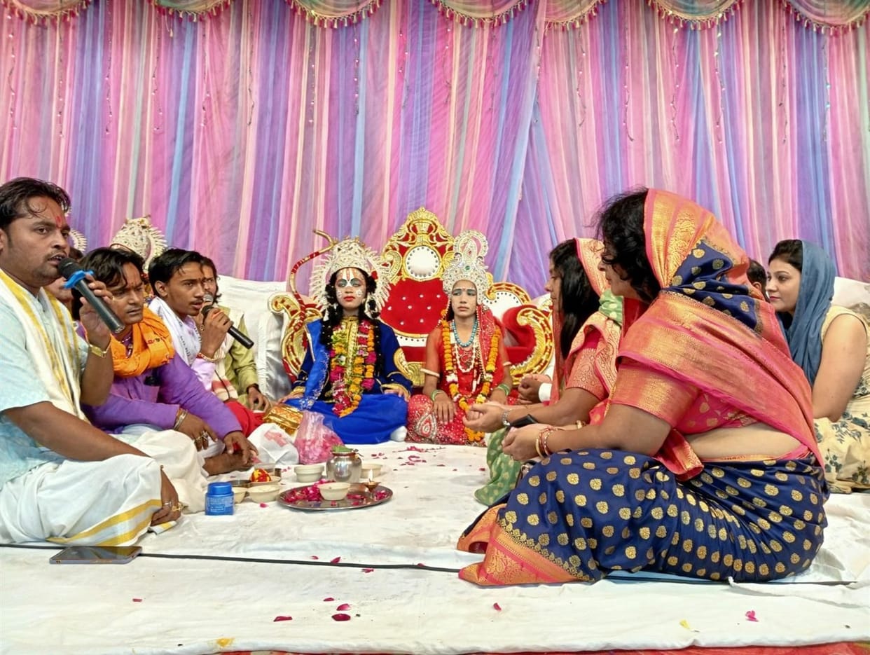 Hathras: Ramlila ends with the coronation of Shri Ram