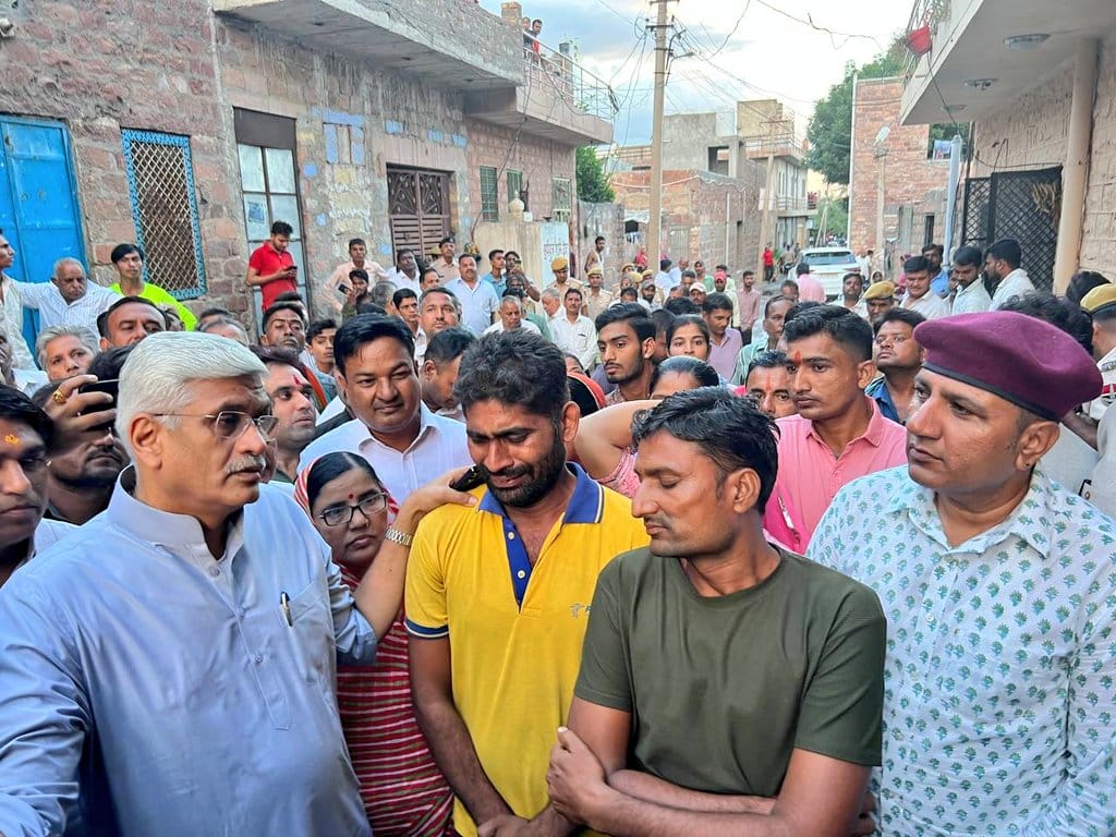 Rajasthan Politics: Shekhawat Visited Cylinder blast site of  Kirti Nagar in Jodhpur
