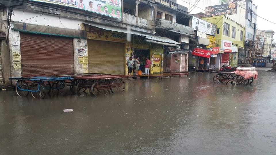 Kasganj Weather Update Heavy Rain In Braj