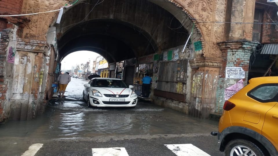 Kasganj Weather Update Heavy Rain In Braj