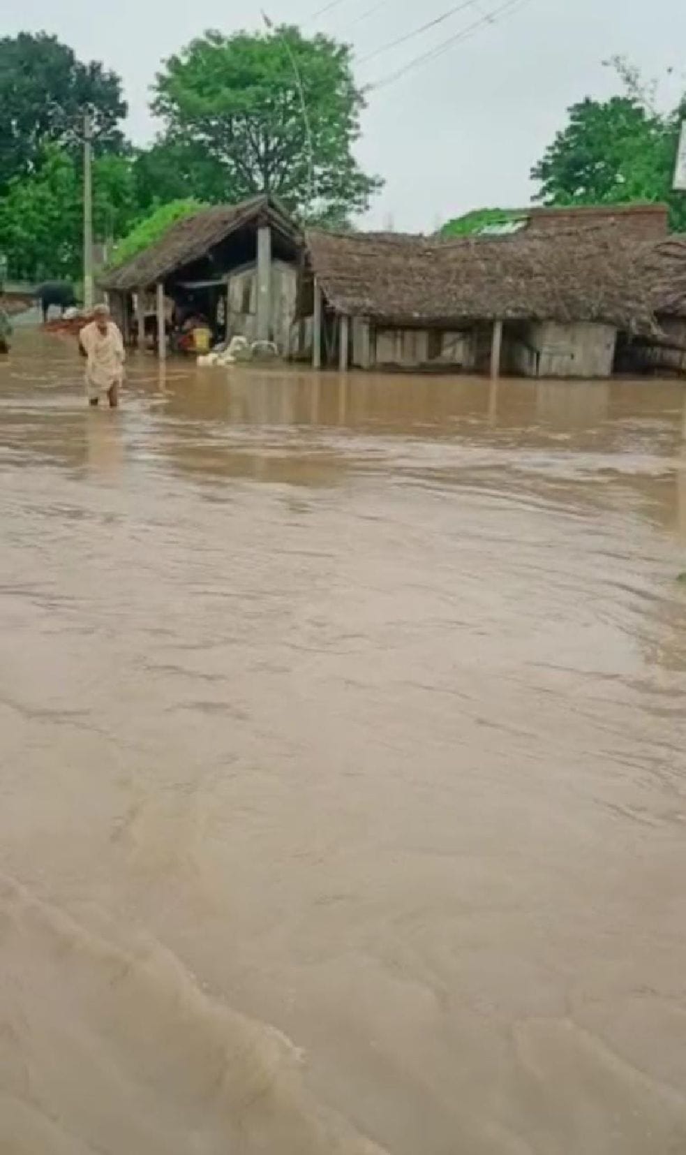 Saryu wreaking havoc in Mihimpurwa and Mahsi