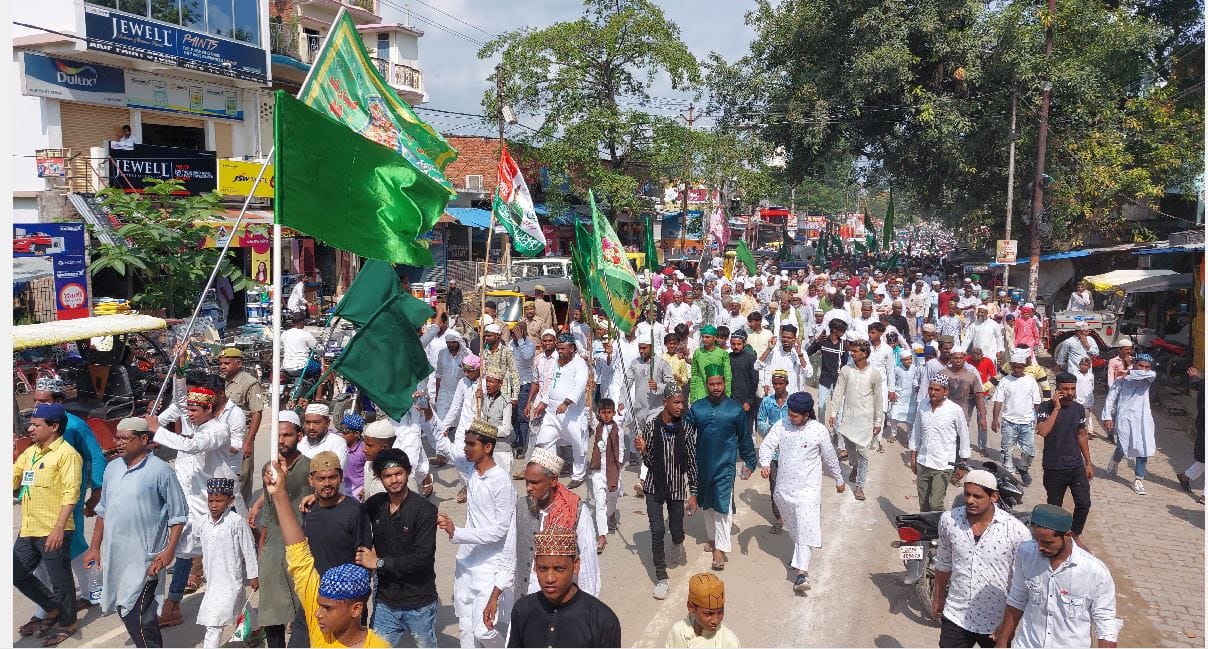 Eid e Milad Un Nabi 2022 bad elements tried to spoil communal harmony in mau