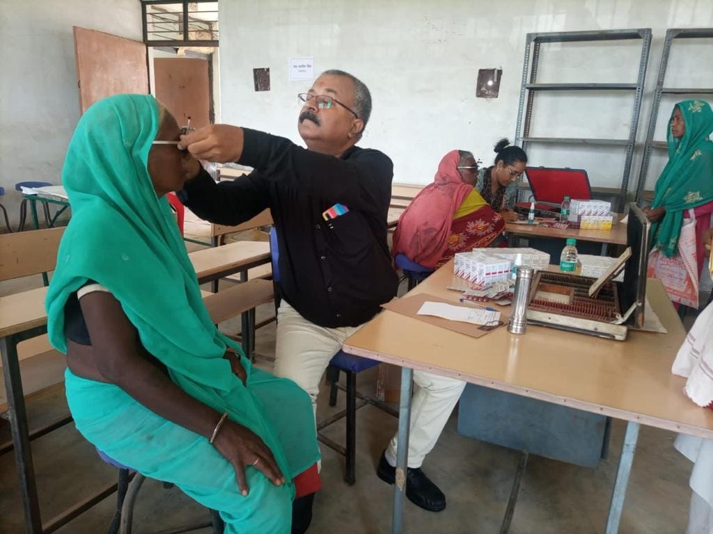 Free health check-up in the camp, medicines given