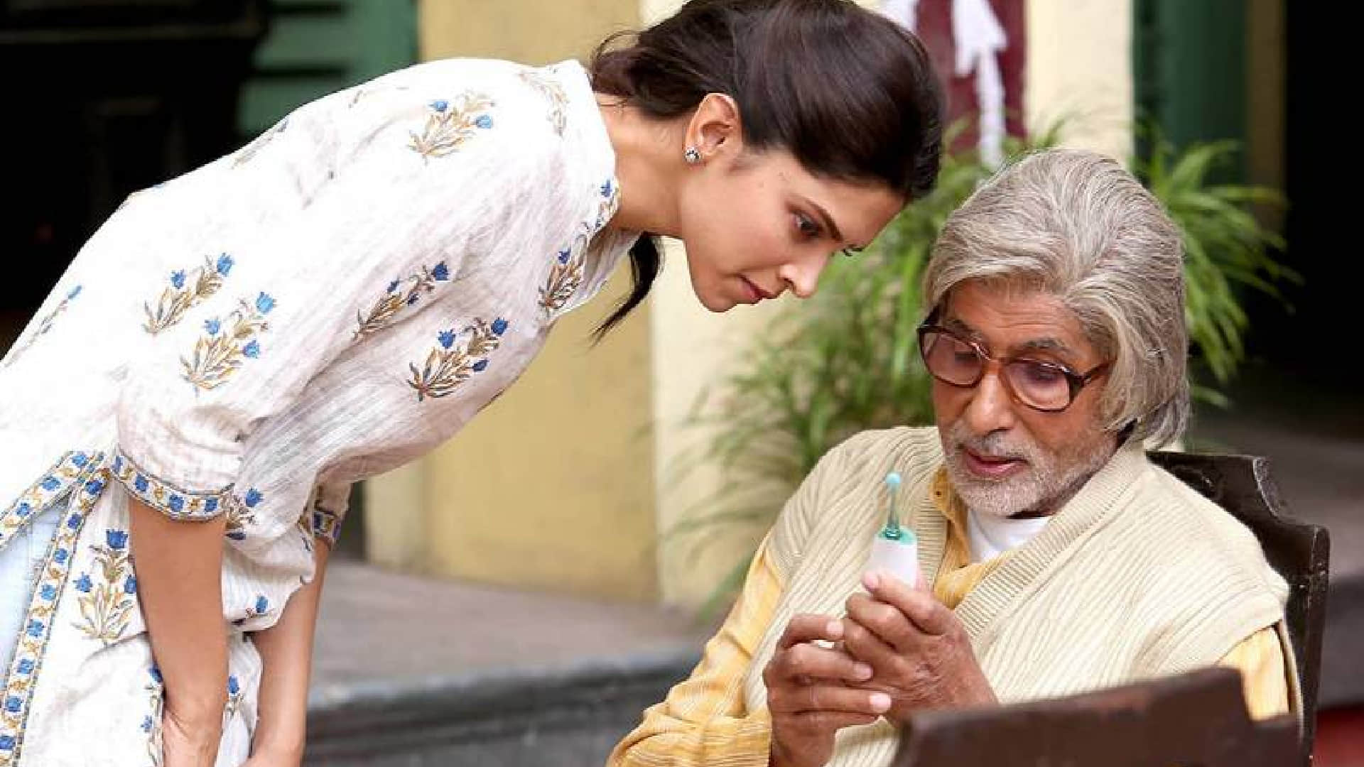 Amitabh Bachchan Birthday Big B pairing with new star deepika padukone rashmika mandanna abhishek bachchan