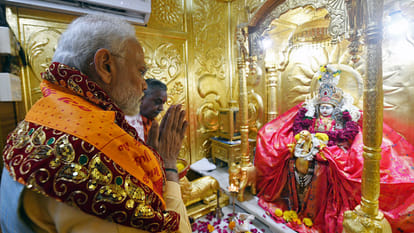 PM Modi Gujarat Visit Talk To People in gujarati declares Modhera village Indias first solar powered village