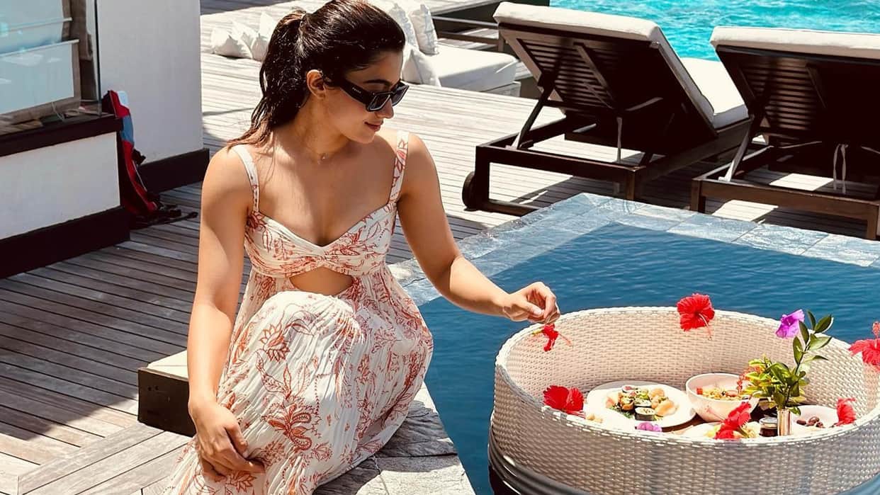 GoodBye Actress Rashmika Mandanna Maldives photo goes viral on Social media