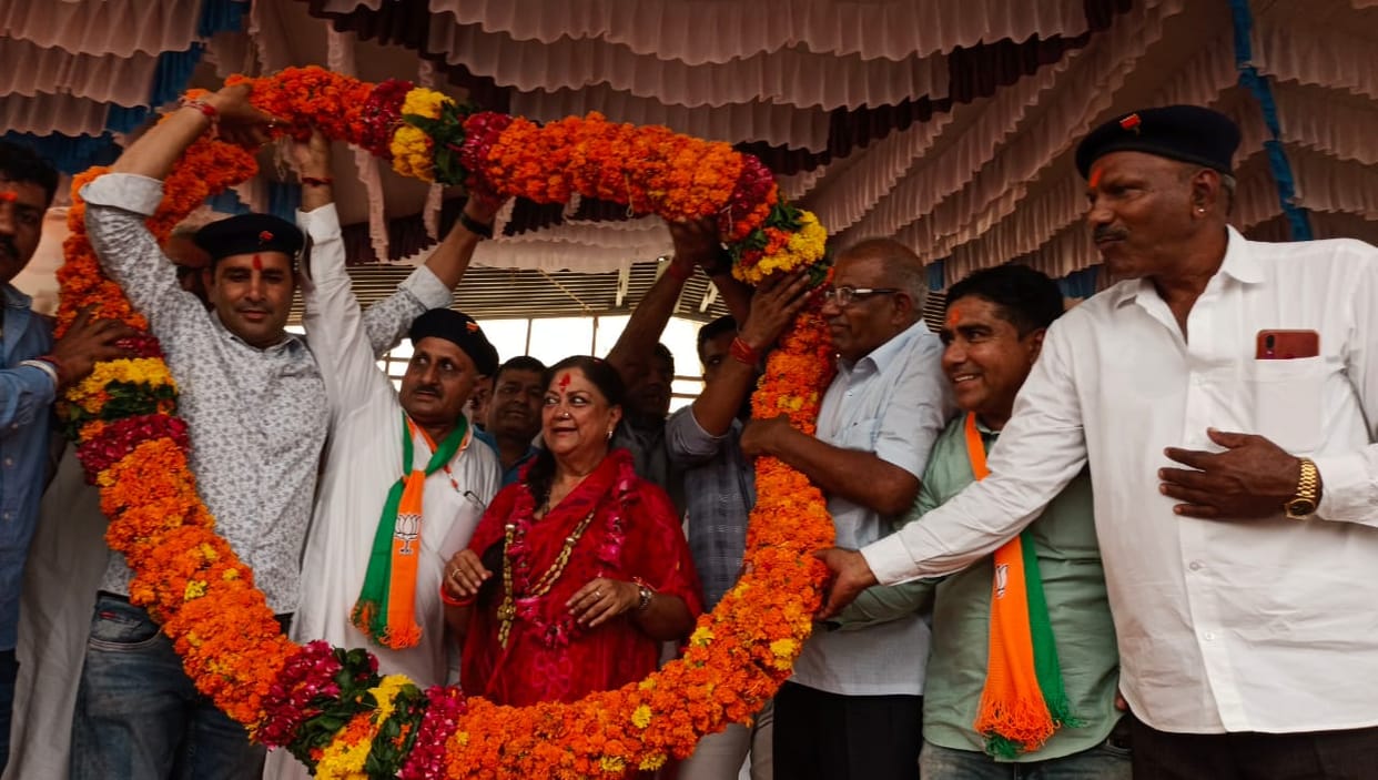 Rajasthan Politics: Vasundhara Raje Claims CM Post in The State, Visited Deshnok With Son
