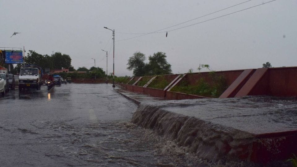 Rain in Agra broke the record of average rainfall for October