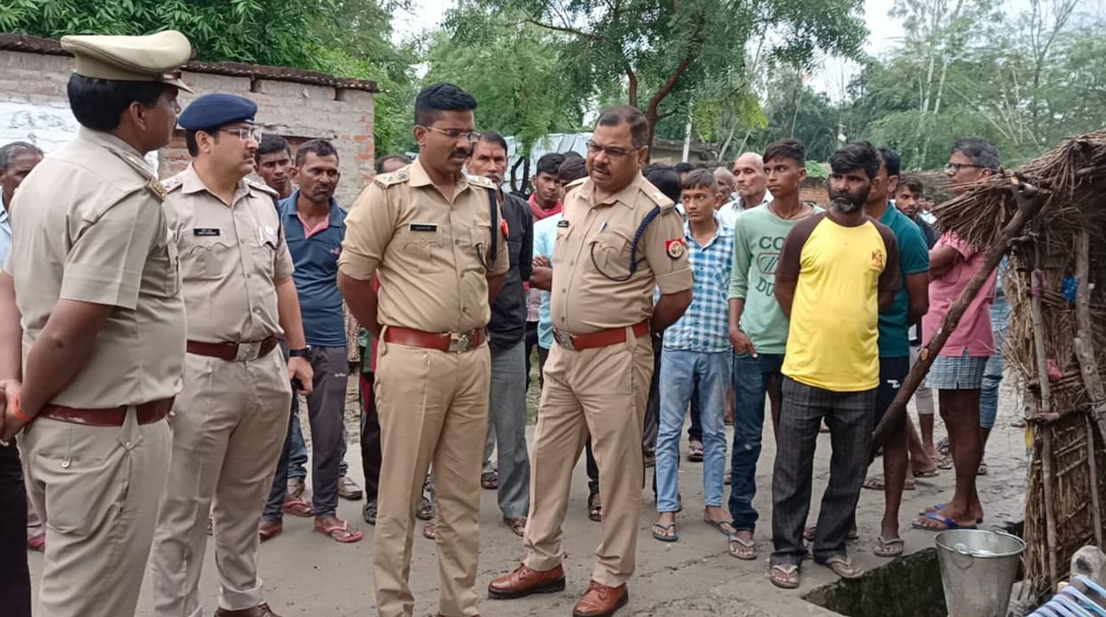 Husband cut his wife with an ax asking not to drink alcohol