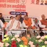 भ्यूली में जेपी नड्डा, सीएम जयराम व अन्य नेता।