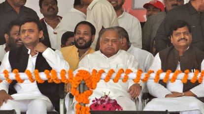 Akhilesh Yadav, Mulayam singh Yadav and Shivpal Yadav