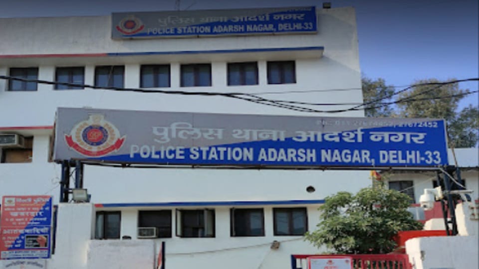 Woman group misdeed in Adarsh Nagar area of North West Delhi