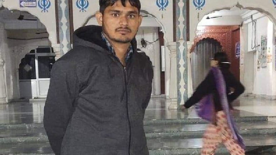 Agra Double Murder doubting after not getting face from daughter