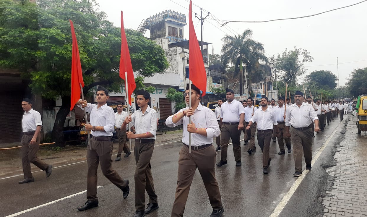 RSS volunteers did path movement